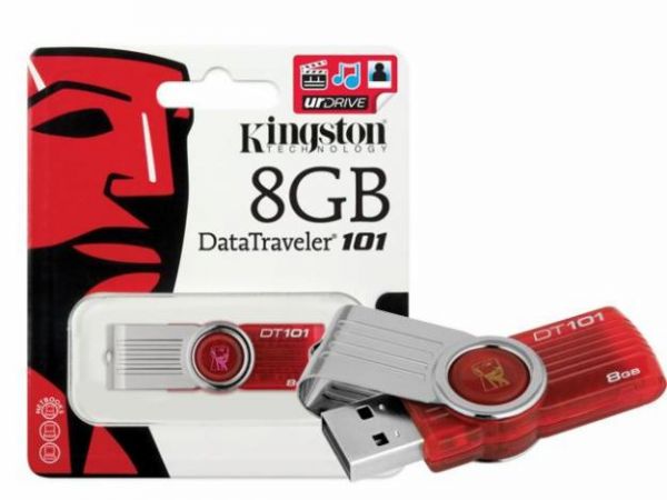 b Pendriver 8GB kingston